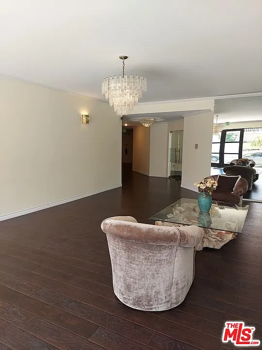 2 bed, 3.0 bath, 1484 sqft, $4,350 — Photo 2