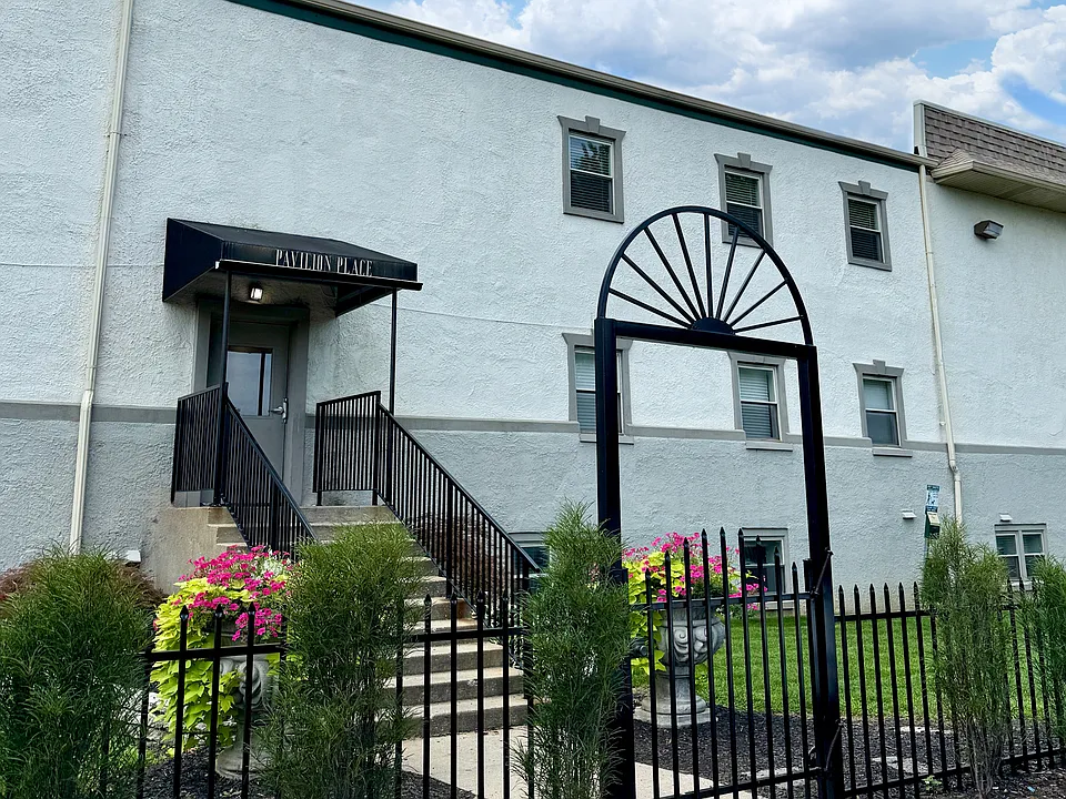 Pavilion Place