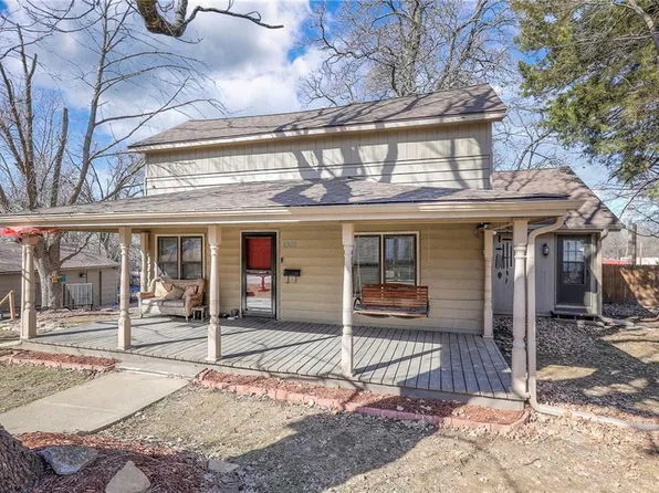 902 N Crysler Ave, Independence, MO 64050