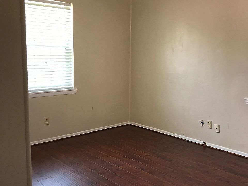 1st image of 1848 Mount Pleasant Dr