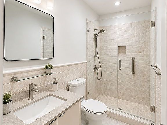 5th image of 11351 SW 26th St