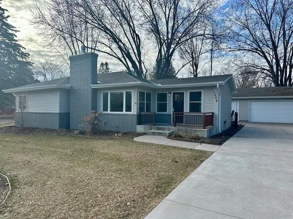 1566 Highway 96 E, White Bear Township, MN 55110