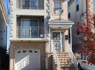 821 Anna St, Elizabeth, NJ 07201