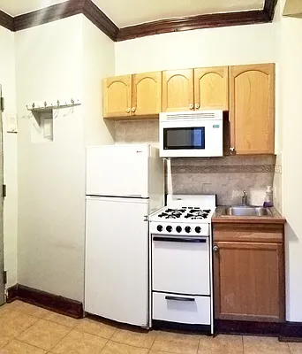 Rented by Keller Williams NYC | media 29