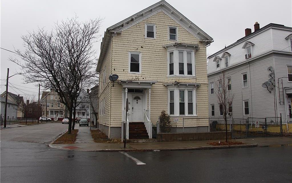 29 Lenox Ave, Providence, RI 02907 Zillow