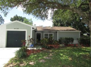 5724 Ridgestone Dr, Tampa, FL 33625