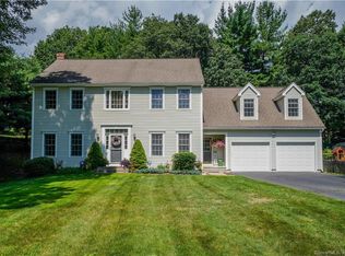15 Winter Village Rd, Granby, CT 06035
