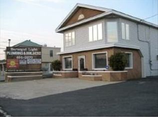 347 W 8th St, Ship Bottom, NJ 08008