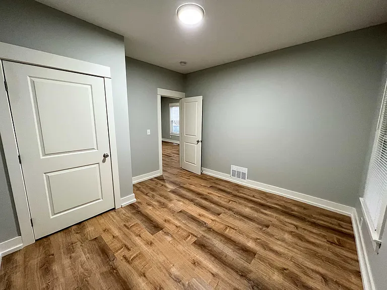 917 Baldwin St SE #1 — Photo 9