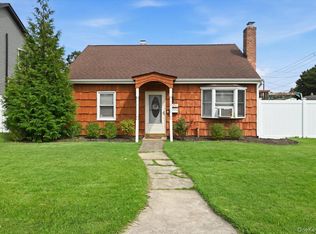 626 Central Avenue, Massapequa, NY 11758