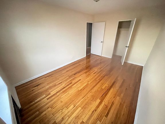 4th image of 13980 85th Dr APT 6E