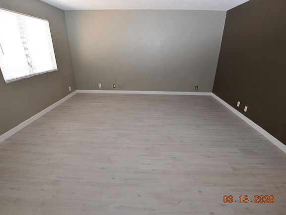 3rd image of 4300 N Lamont St APT 223