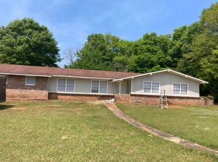 856 Honeysuckle Rd, Dothan, AL 36305
