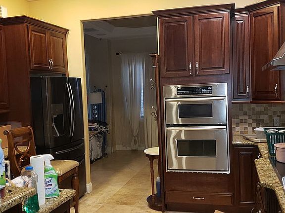 Top quality kitchen cabinets