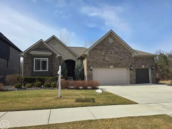 62255 Sawgrass Dr #41, Washington, MI 48094