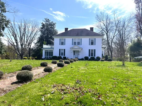 501 David Bruce Ave, Charlotte Court House, VA 23923