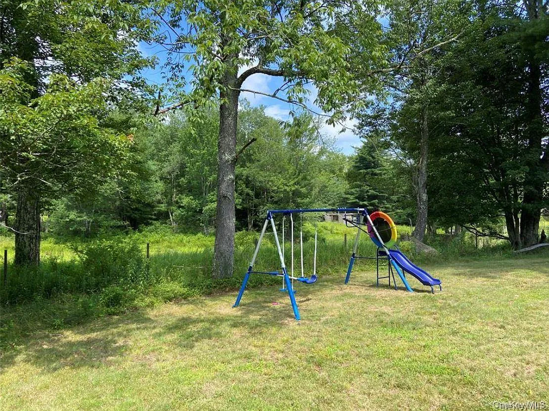 1 bed, 1.0 bath, 800 sqft, $1,500 — Photo 2