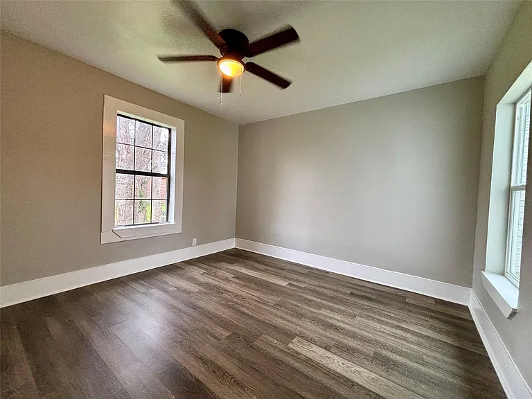 9710 Casa Loma Dr — Photo 6