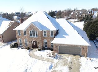 1868 Jahns Dr, Wheaton, IL 60189