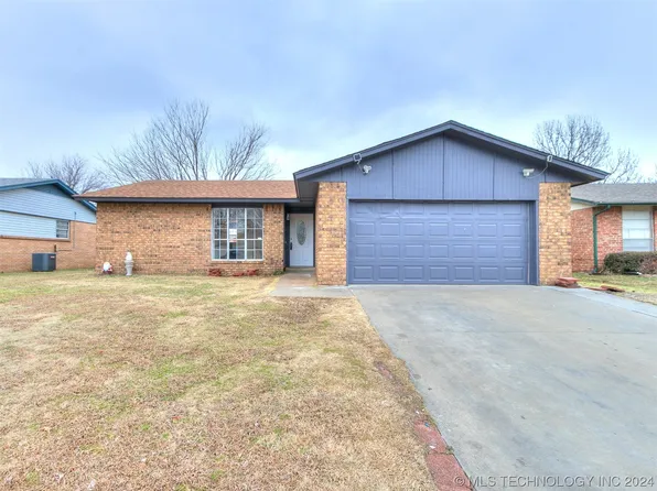 3662 S 106th East Pl, Tulsa, OK 74146