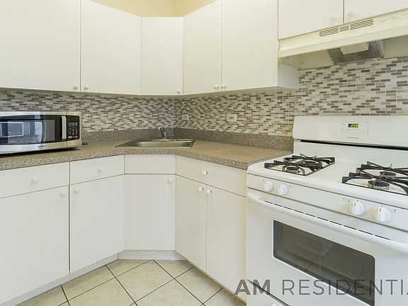 5th image of 403 Ocean Ave APT 4B