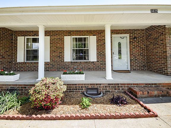 4th image of 3625 Bowman Circle Dr NE