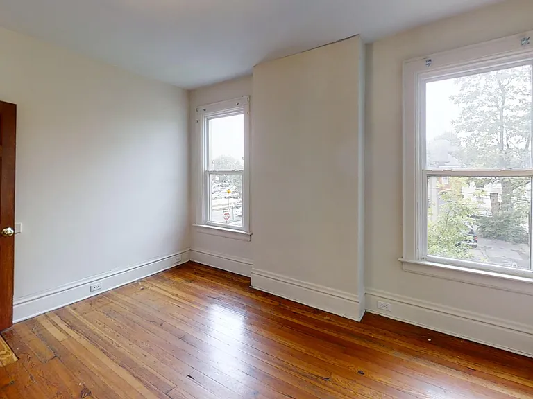 149 W 10th Ave #149 — Photo 15