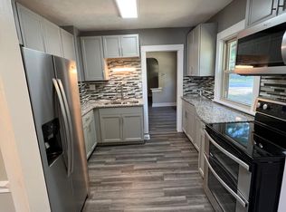 401 Gibbons Rd, Dayton, OH 45449