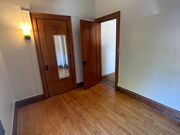 4th image of 214 4th St SE #3RS