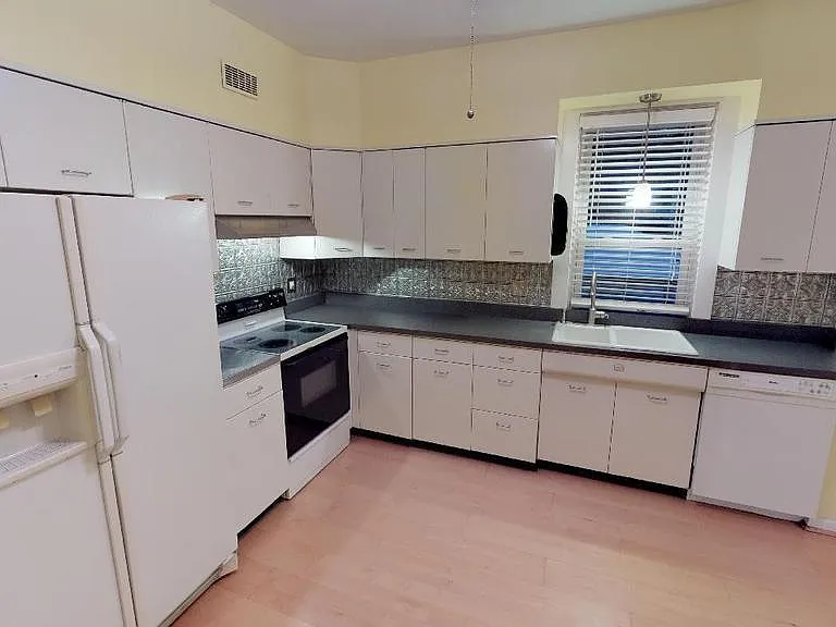 6927 Marquette Ave — Photo 10