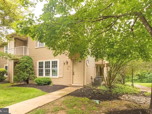 3206 Society Pl, Newtown, PA 18940