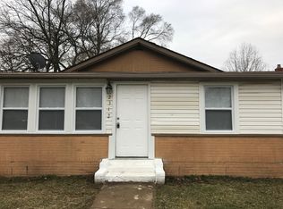 2312 2nd St, Westland, MI 48186