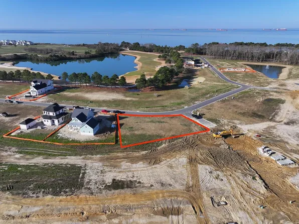 100 Columbus Dr #99, Cape Charles, VA 23310