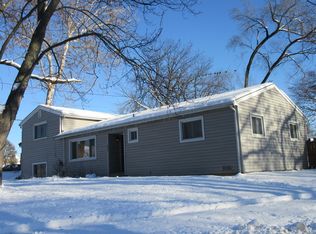 525 E Altgeld Ave, Glendale Heights, IL