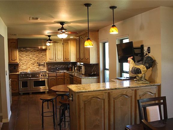 4th image of 564 Sellmeyer Ln