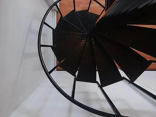 Rented by Triumph Property Group | media 7