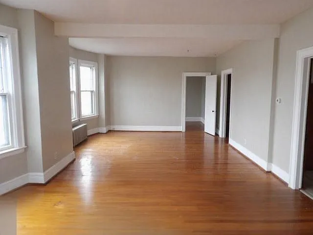 522 Amherst St #1 — Photo 9