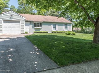 1539 Newport Dr, Lakewood, NJ 08701
