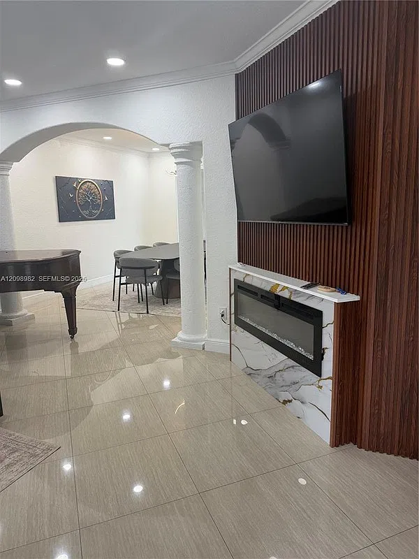 15411 SW 36th Ter #0 — Photo 4