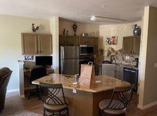 6925 19th St APT 8, Greeley, CO 80634
