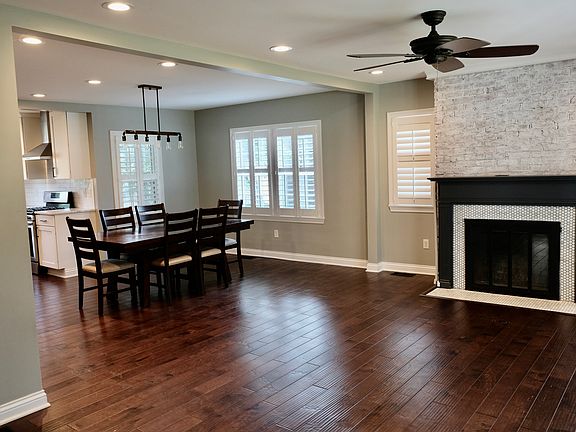 Open concept living, dining, kitchen