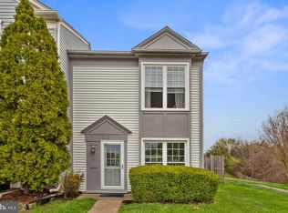 3011 Hutumn Ct, Herndon, VA 20171