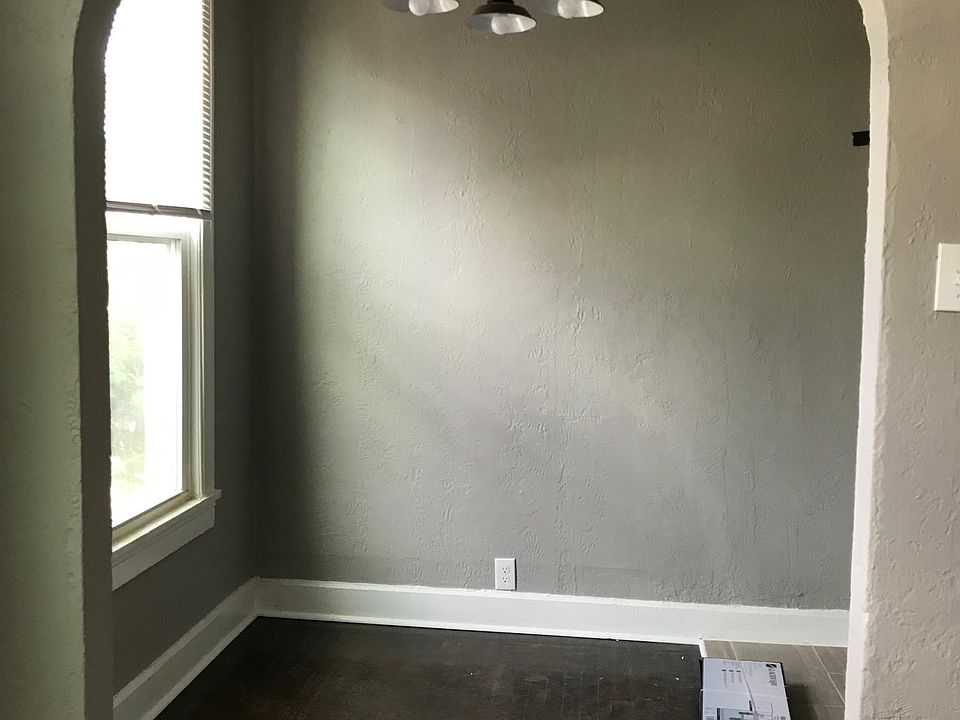 1st image of 822 Ogden St #6
