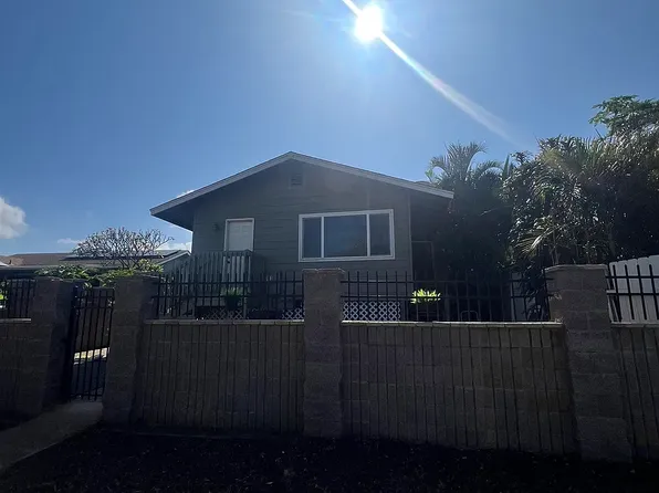 483 Kaiwahine St, Kihei, HI 96753