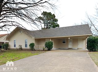7592 Clarkfield Pl, Southaven, MS 38671