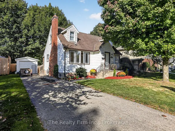 325 Victoria St N, Woodstock, ON N4S 6W6