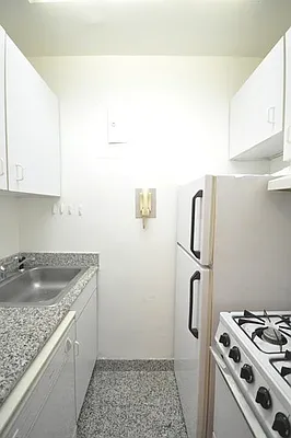 Rented by Keller Williams NYC | media 36