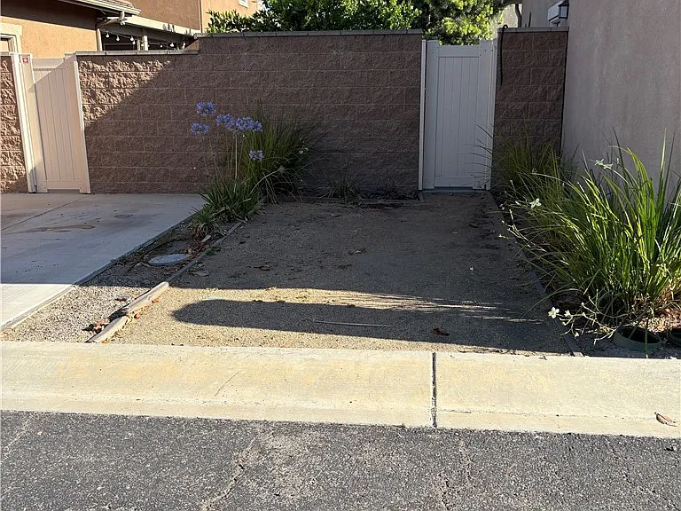 6230 Fielding — Photo 4
