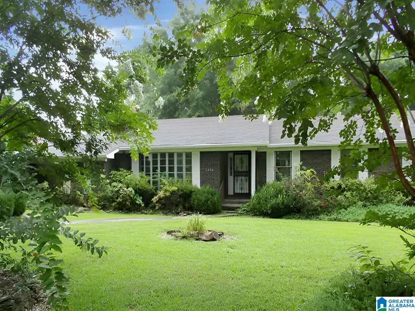 5000 Pine Dr, Bessemer, AL 35023