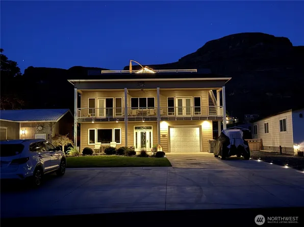 825 Hunter Avenue SW, Quincy, WA 98848